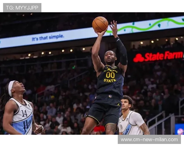 勇士团队内外线联动帮助赢得关键战